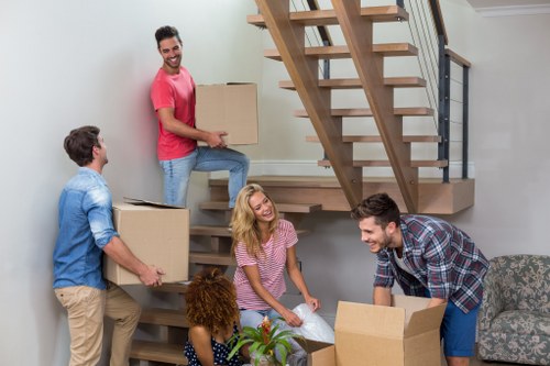 Estimating removals load for a flat in West Wimbledon