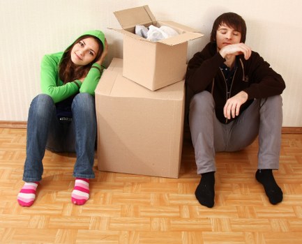 Careful handling of furniture during a Westwimbledon house move